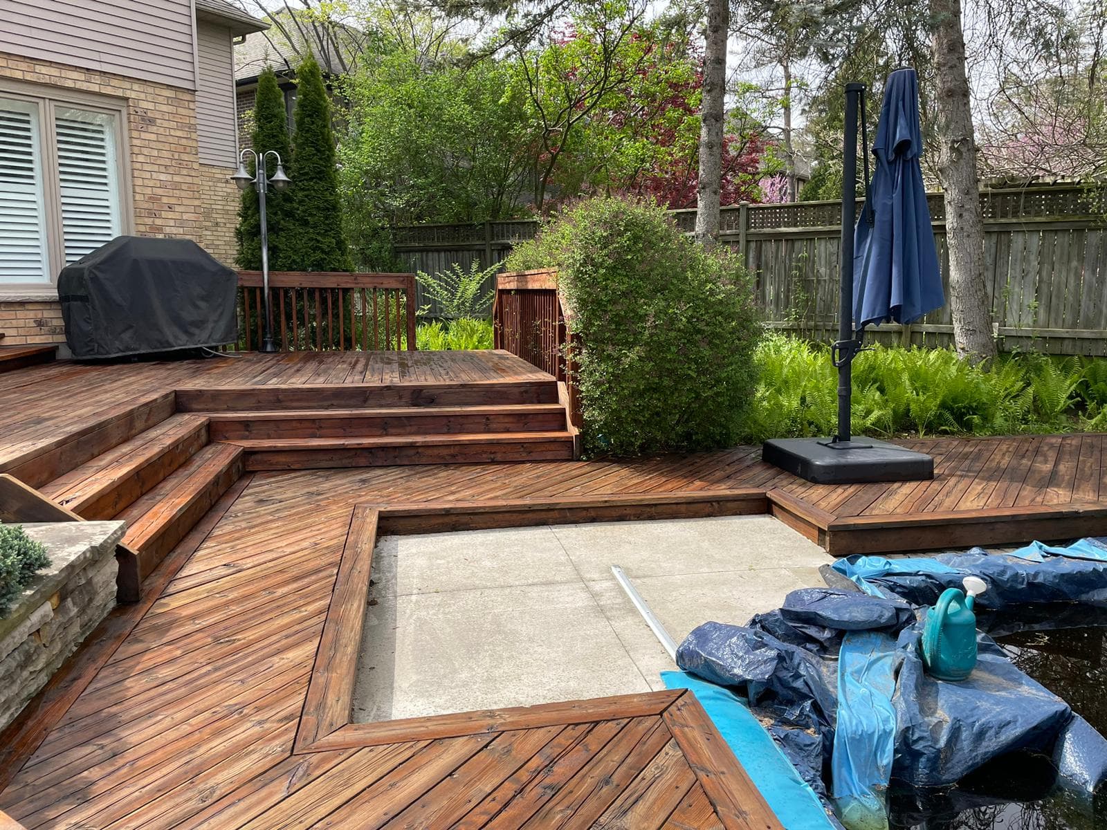 Deck and fence restoration in Hamilton, Ontario by Deck Revitalize